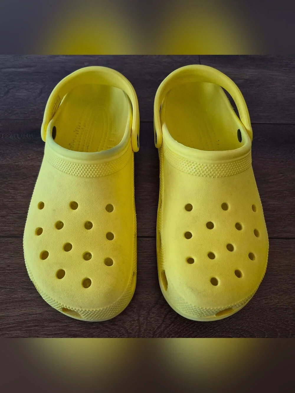 Crocs Classic Yellow Clog Men's Sz 11 M11